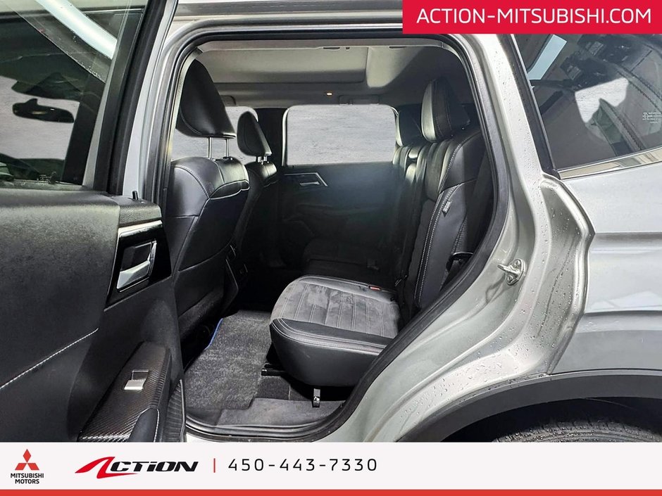 Mitsubishi Outlander PHEV LE S-AWC Toit Pano Carplay Android auto Navigation 2024-10