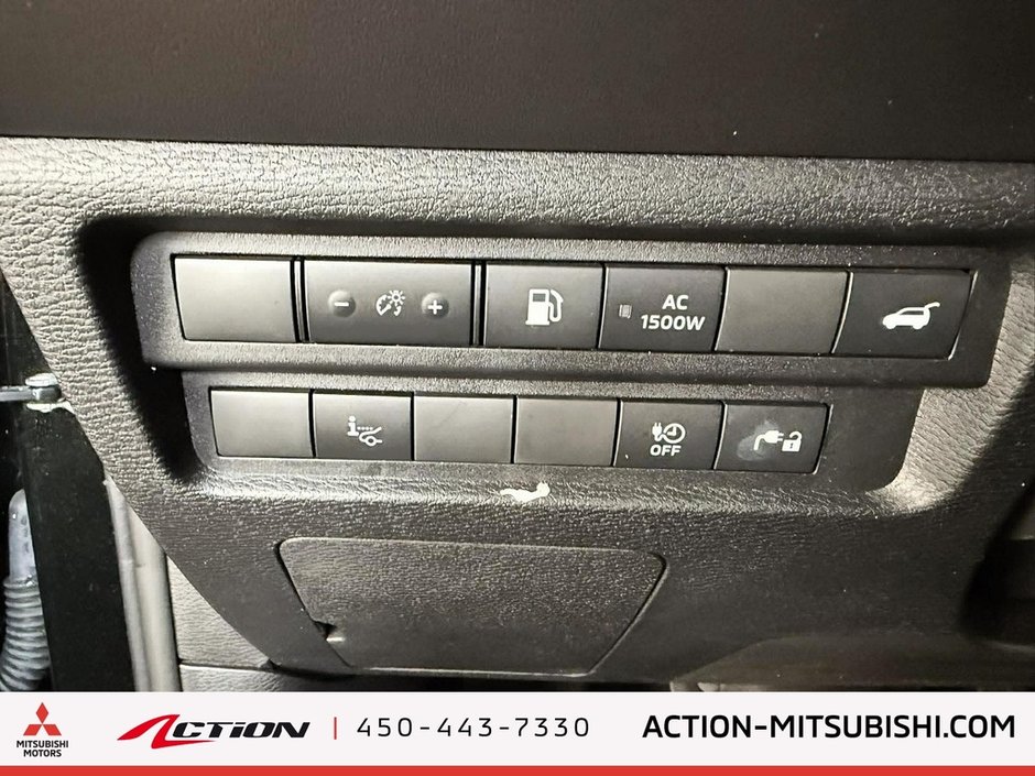 2024 Mitsubishi Outlander PHEV ÉDITION NOIR S-AWC . CUIR. TOIT PANO.-12