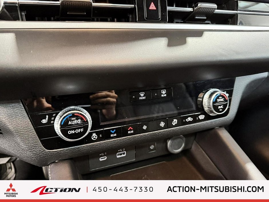2024 Mitsubishi Outlander PHEV ÉDITION NOIR S-AWC . CUIR. TOIT PANO.-20