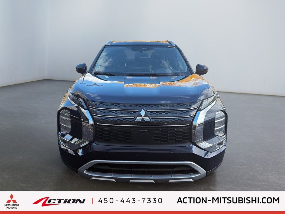 Mitsubishi Outlander PHEV LE Toit Pano Carplay/Android Auto Volant Chauffant 2024-7