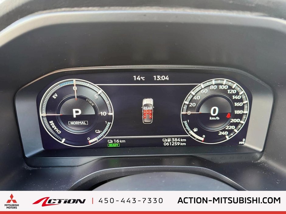 Mitsubishi Outlander PHEV LE Toit Pano Carplay/Android Auto Volant Chauffant 2024-26