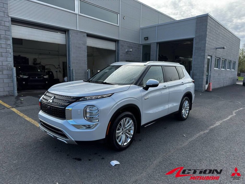 2025 Mitsubishi OUTLANDER PHEV SE-0
