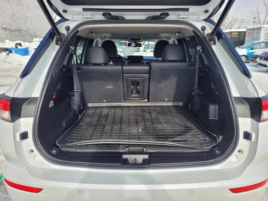 2025 Mitsubishi Outlander PHEV GT-8