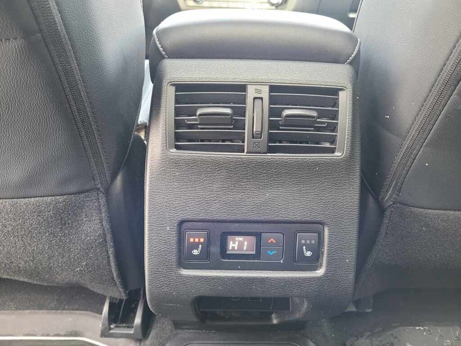 2025 Mitsubishi Outlander PHEV GT-11