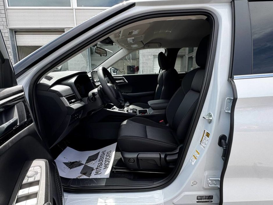 2025 Mitsubishi OUTLANDER PHEV ES S-AWC Garantie 10ans/160,000km-11