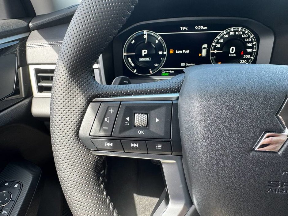 2025 Mitsubishi OUTLANDER PHEV ES S-AWC Garantie 10ans/160,000km-22