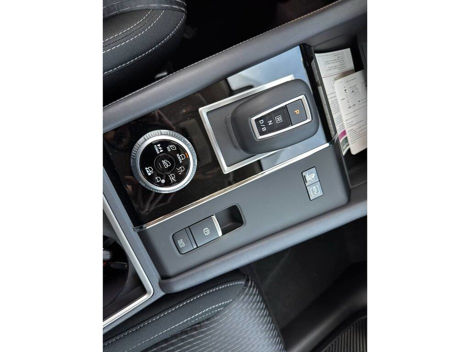 2025 Mitsubishi OUTLANDER PHEV ES S-AWC Garantie 10ans/160,000km-29