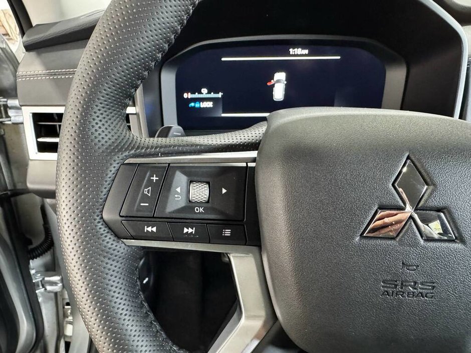 2025 Mitsubishi Outlander PHEV SE S-AWC Garantie 10ans/160,000km-24