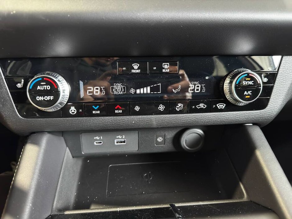 2025 Mitsubishi Outlander PHEV SE S-AWC Garantie 10ans/160,000km-30