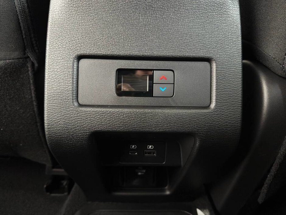 2025 Mitsubishi Outlander PHEV SE S-AWC Garantie 10ans/160,000km-32