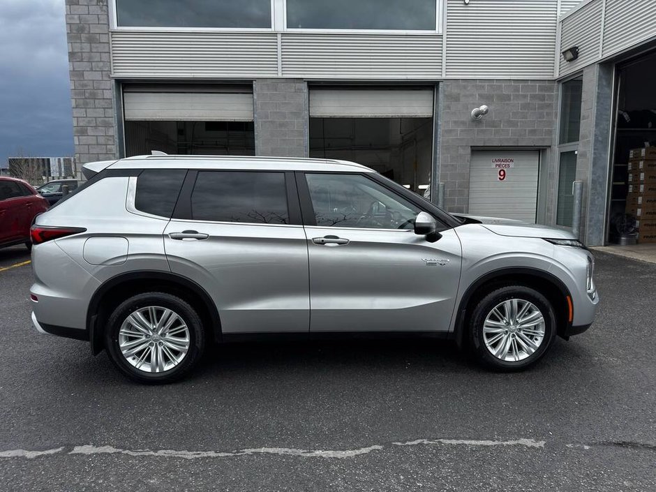 Mitsubishi OUTLANDER PHEV SE Garantie 10 ans/ 160,000km 2025-6