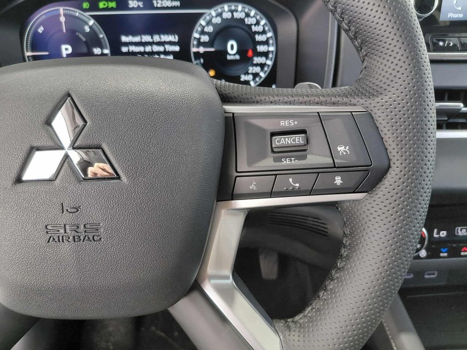 Mitsubishi OUTLANDER PHEV LE  Garantie 10 ans/160,000km 2025-12