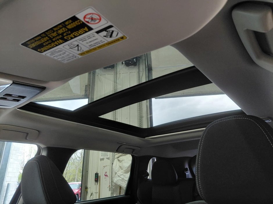 2025 Mitsubishi OUTLANDER PHEV SE-12