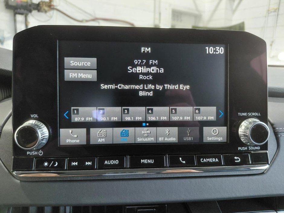 2025 Mitsubishi OUTLANDER PHEV SE-28