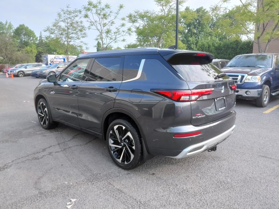 2025 Mitsubishi OUTLANDER PHEV SEL-3