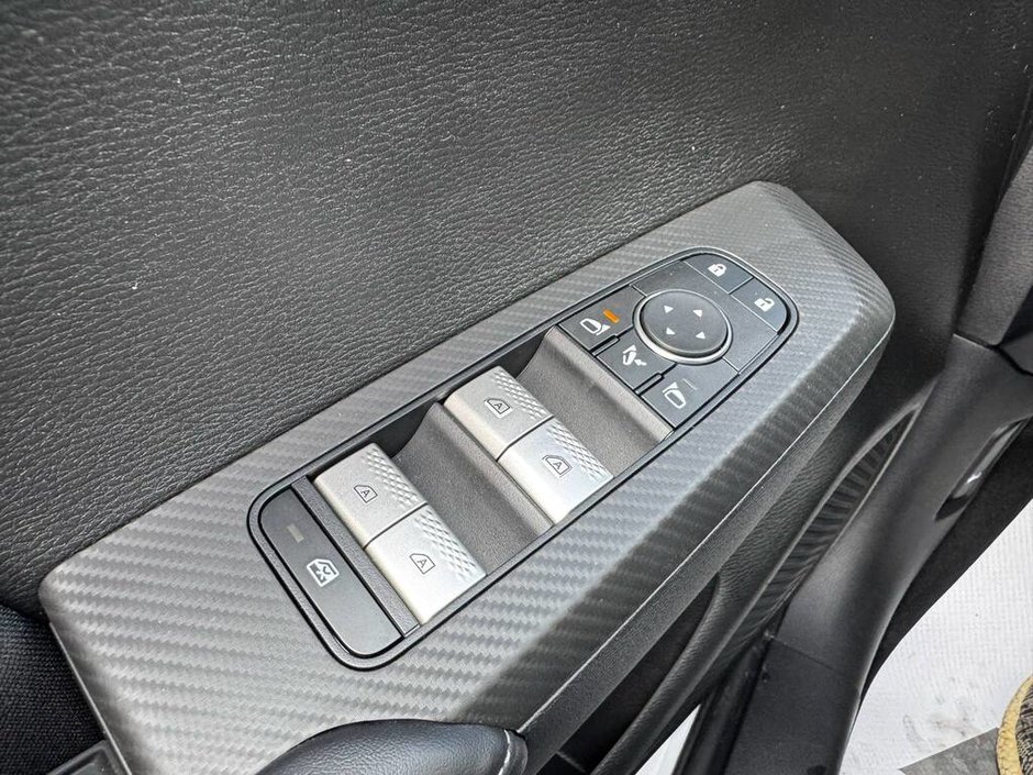 2025 Mitsubishi Outlander PHEV SE S-AWC Garantie 10ans/160,000km-19