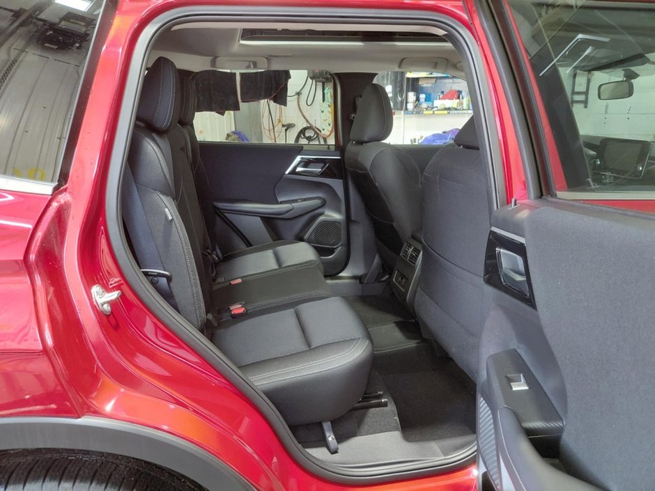 2025 Mitsubishi Outlander PHEV SE S-AWC Garantie 10ans/160,000km-17