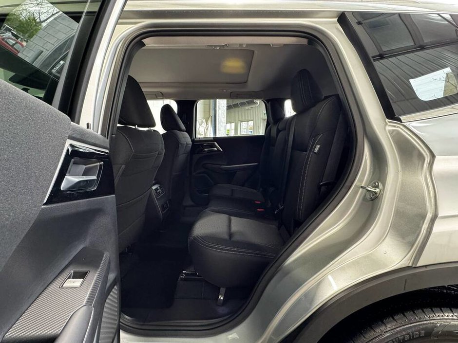 Mitsubishi OUTLANDER PHEV Financement et Location à partir de 0% 2025-13