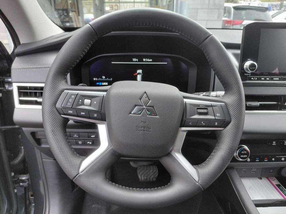 2025 Mitsubishi OUTLANDER PHEV SE-23