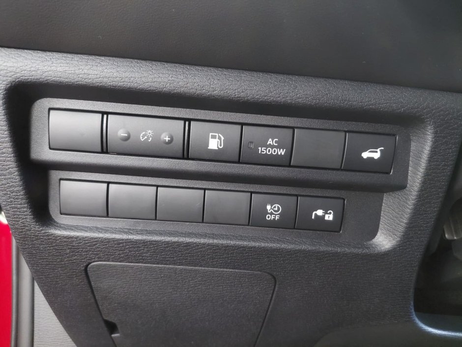 2025 Mitsubishi Outlander PHEV SE-25