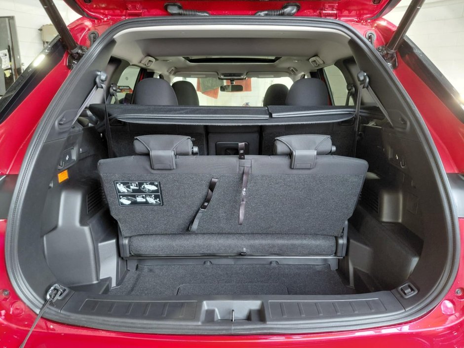 2025 Mitsubishi Outlander PHEV SE-14