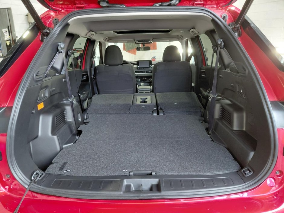 2025 Mitsubishi Outlander PHEV SE-16