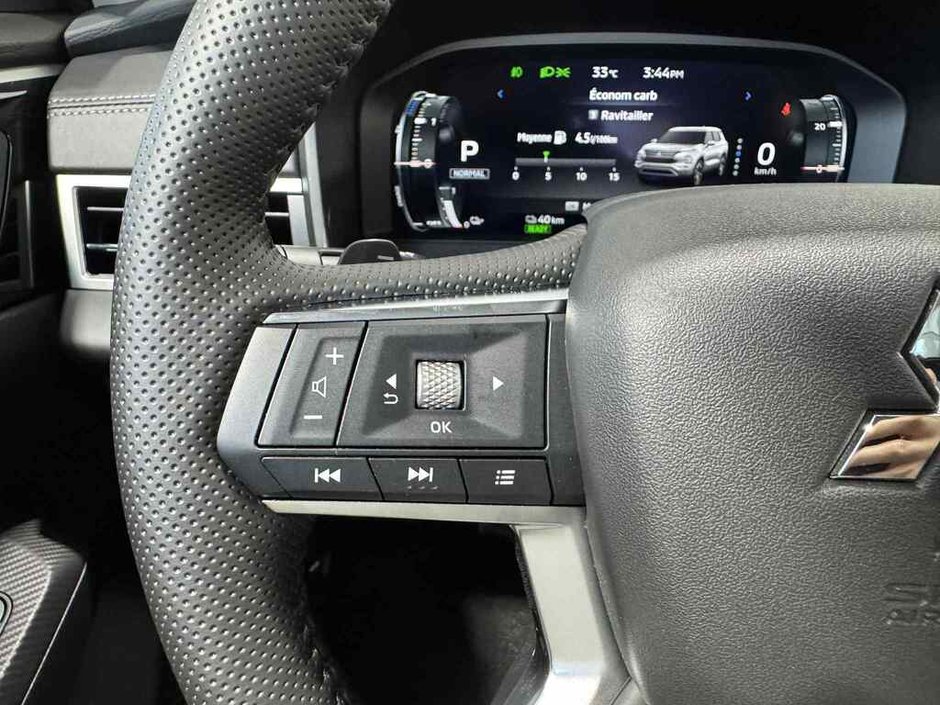 2025 Mitsubishi OUTLANDER PHEV LE  Garantie 10 ans/160,000km-26