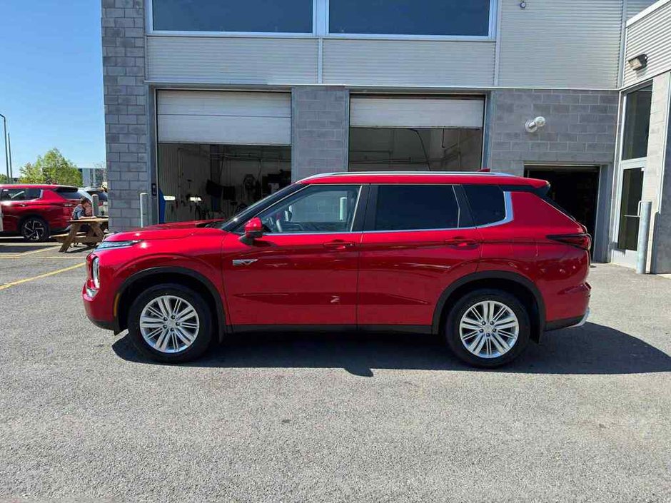 Mitsubishi OUTLANDER PHEV LE 2025-1