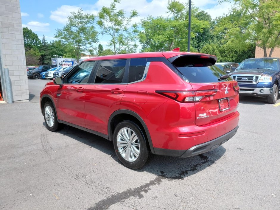 2025 Mitsubishi OUTLANDER PHEV ES-3