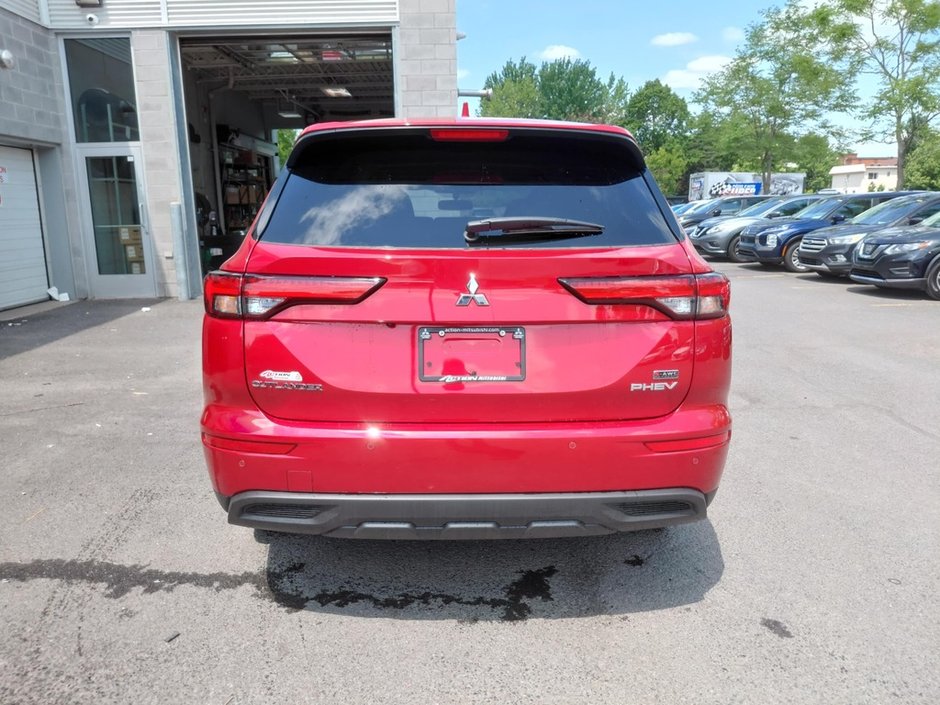 2025 Mitsubishi OUTLANDER PHEV ES-4