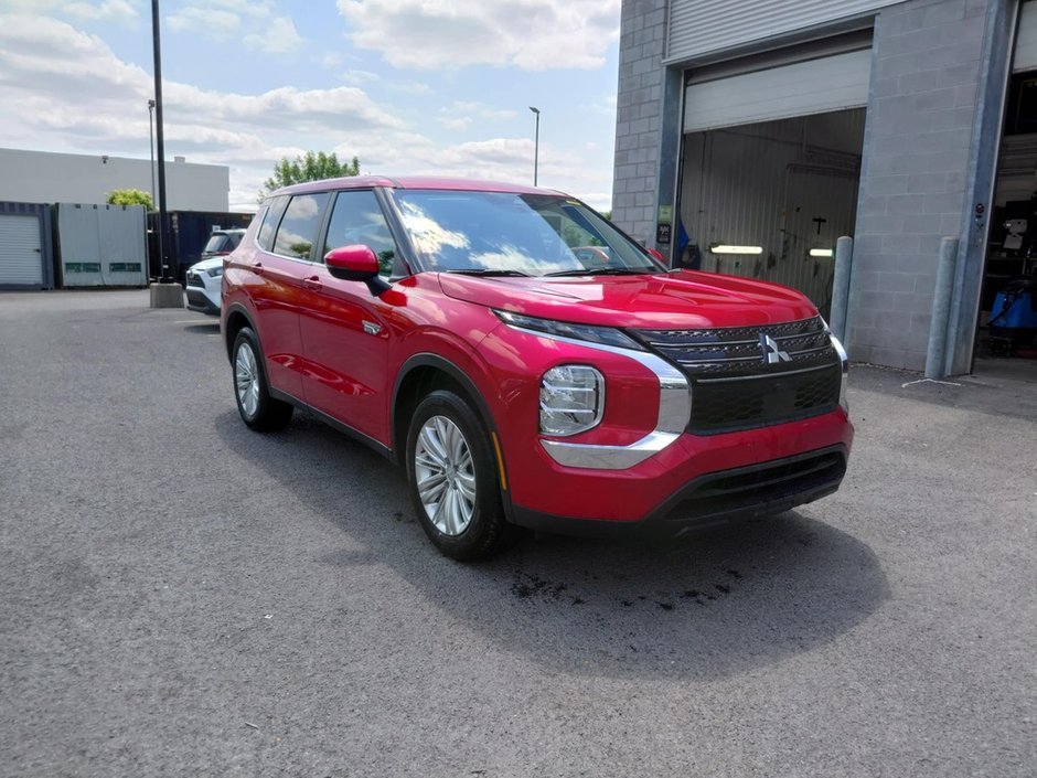 2025 Mitsubishi OUTLANDER PHEV ES-7