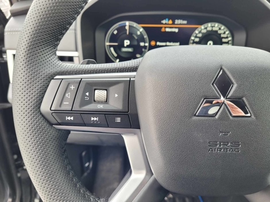 Mitsubishi OUTLANDER PHEV NOIR 2025-24