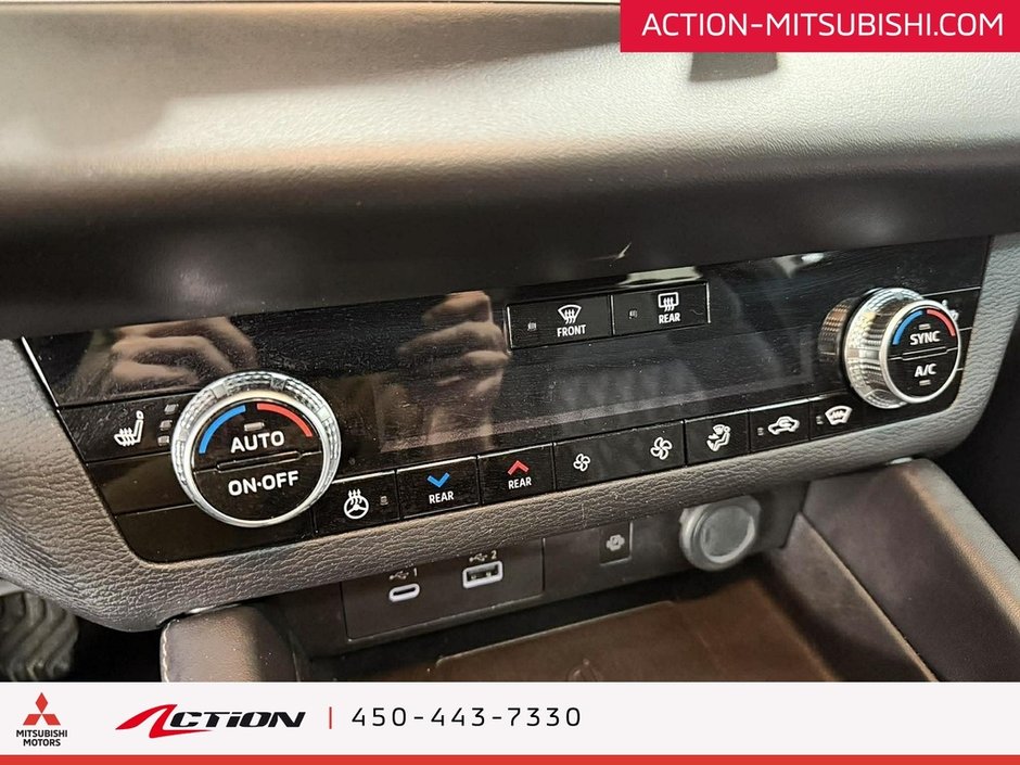 Mitsubishi Outlander PHEV Sel S-Awc. CUIR. TOIT PANO. MAGS 20'' 2025-19