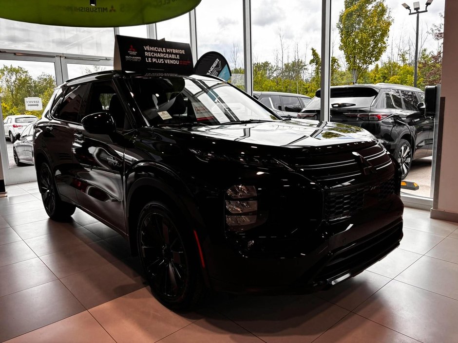 2026 Mitsubishi Outlander PHEV NOIR S-AWC-1