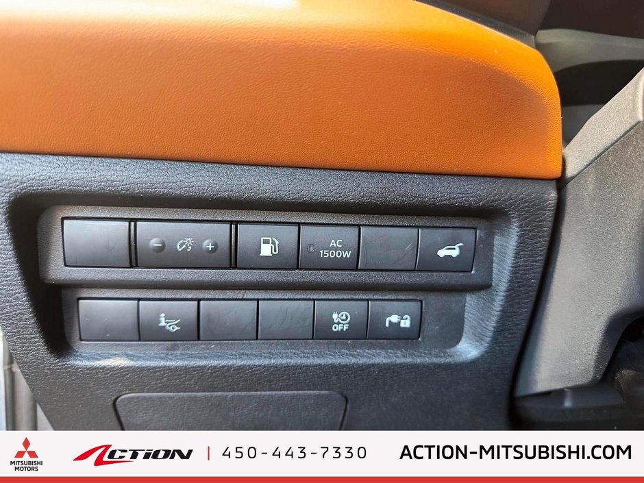 2025 Mitsubishi OUTLANDER PHEV GT PREMIUN GT-P-28