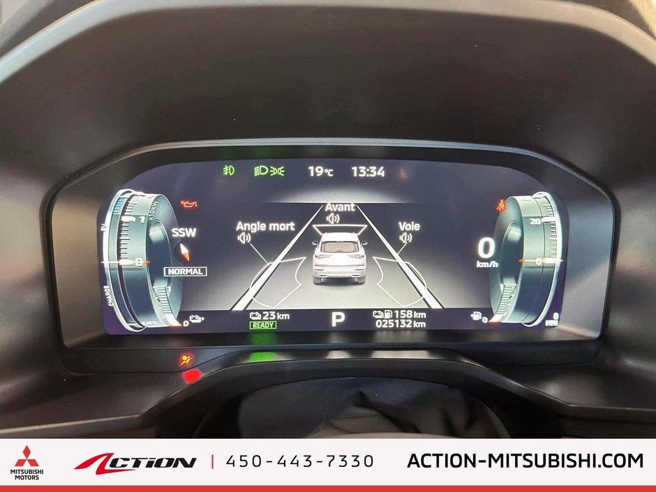 2025 Mitsubishi OUTLANDER PHEV GT PREMIUN GT-P-26