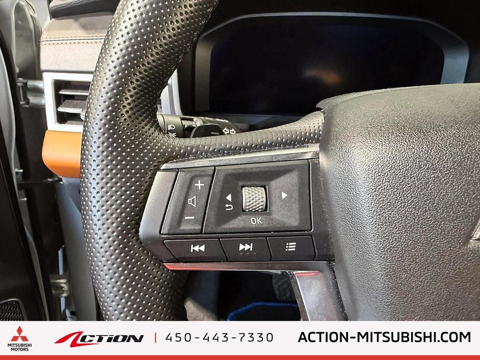 2025 Mitsubishi OUTLANDER PHEV GT PREMIUN GT-P-22