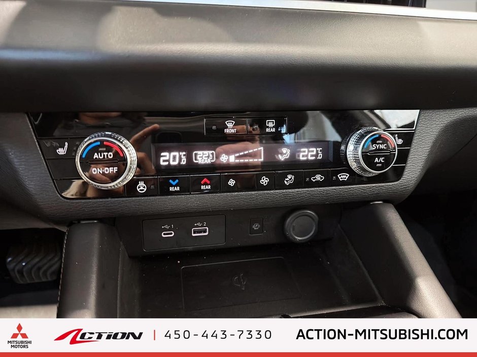 Mitsubishi OUTLANDER PHEV SE S-AWC SE 2025-24