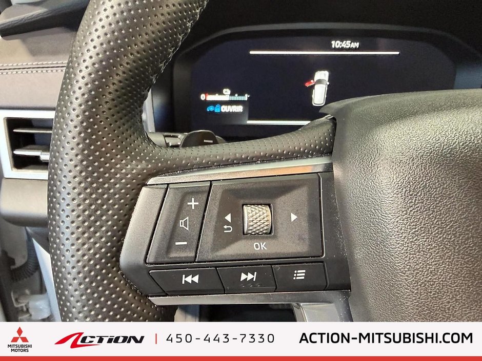 Mitsubishi OUTLANDER PHEV SE S-AWC SE 2025-20
