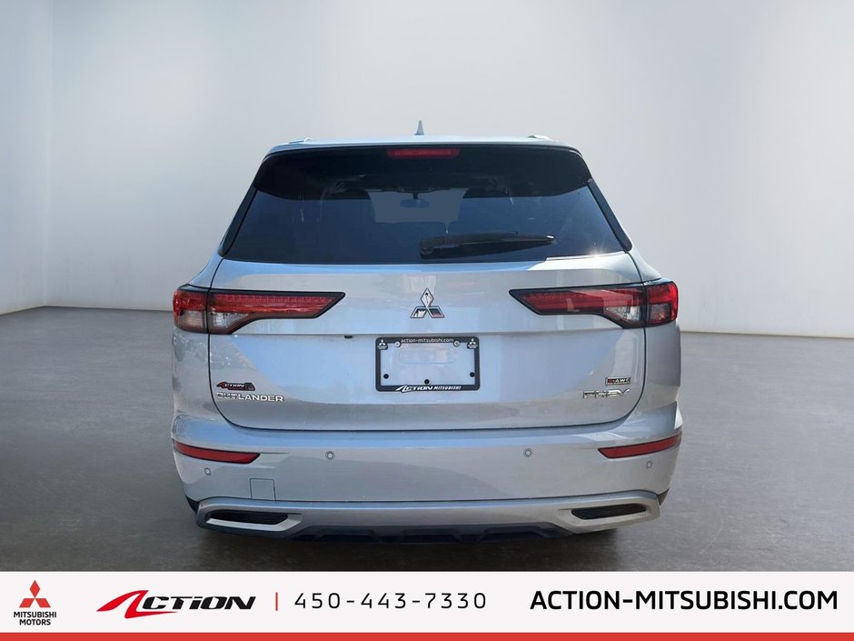 Mitsubishi OUTLANDER PHEV SE S-AWC SE 2025-2