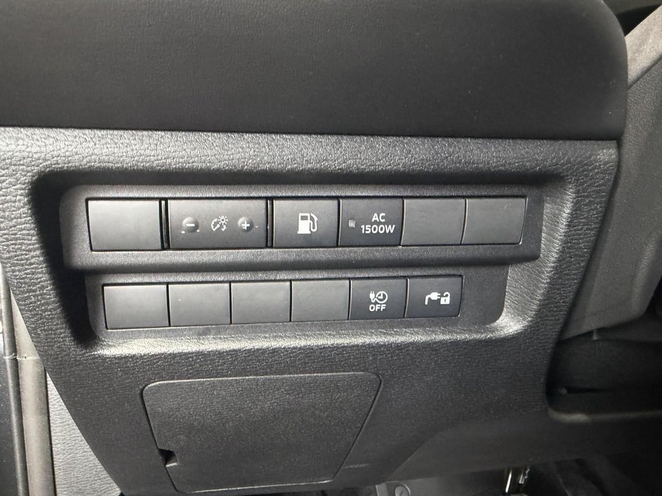 Mitsubishi Outlander Plug-In Hybrid ES 2026-18
