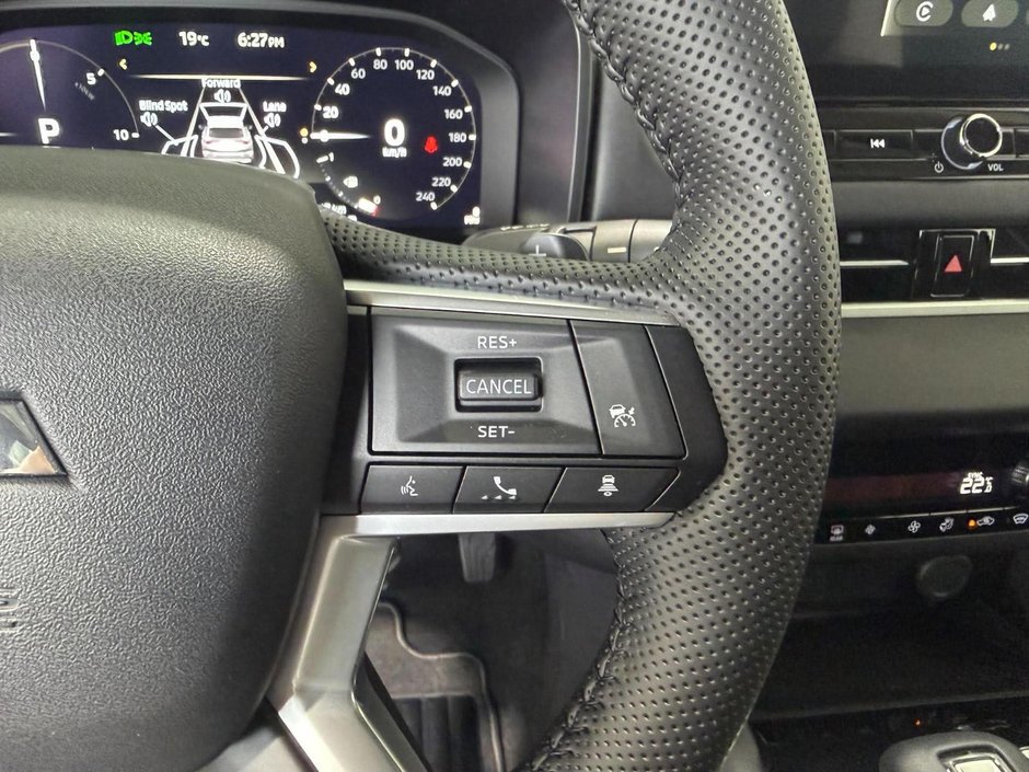 Mitsubishi Outlander Plug-In Hybrid ES 2026-4