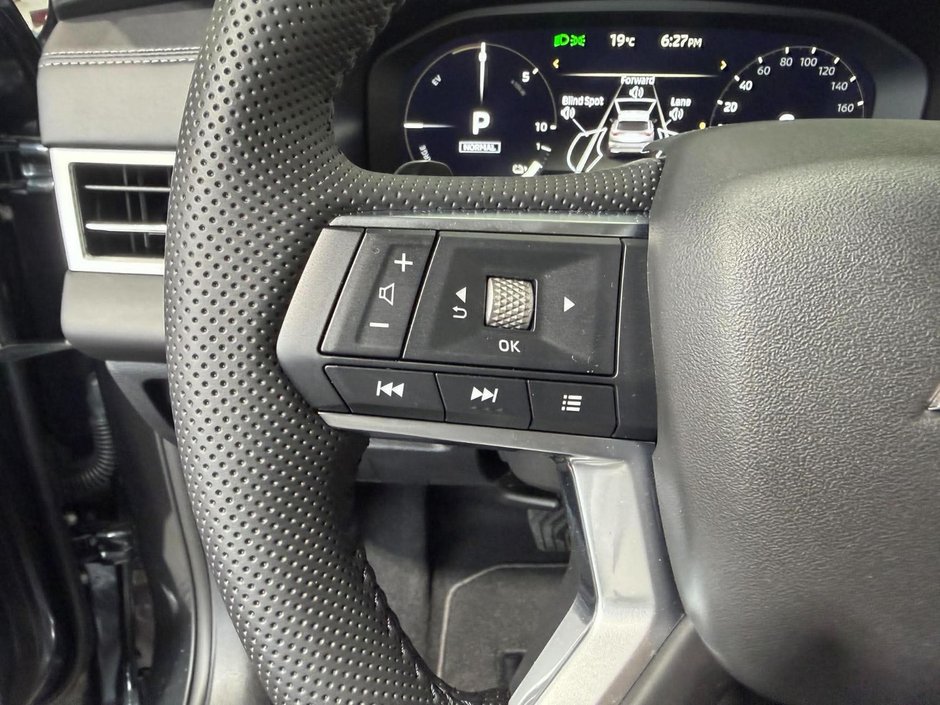 Mitsubishi Outlander Plug-In Hybrid ES 2026-21