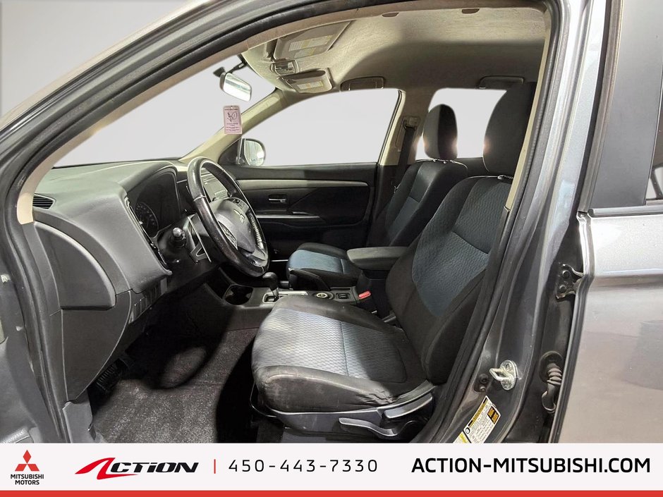 Mitsubishi Outlander SE AWC Jamais Accidenté Sièges Chauffants Mags 2014-12