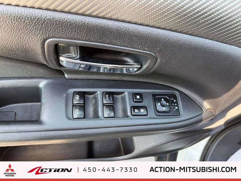 Mitsubishi Outlander ES Air Climatisé Groupe Électriques Mags 2016-21