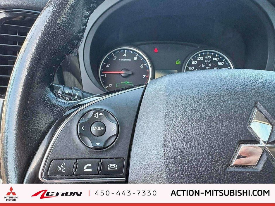2016 Mitsubishi Outlander ES-16