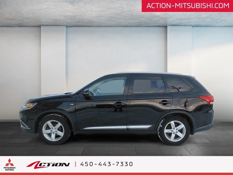 Mitsubishi Outlander AWC SE V6. 7 PASSAGERS. TOIT OUVRANT. 2017-1