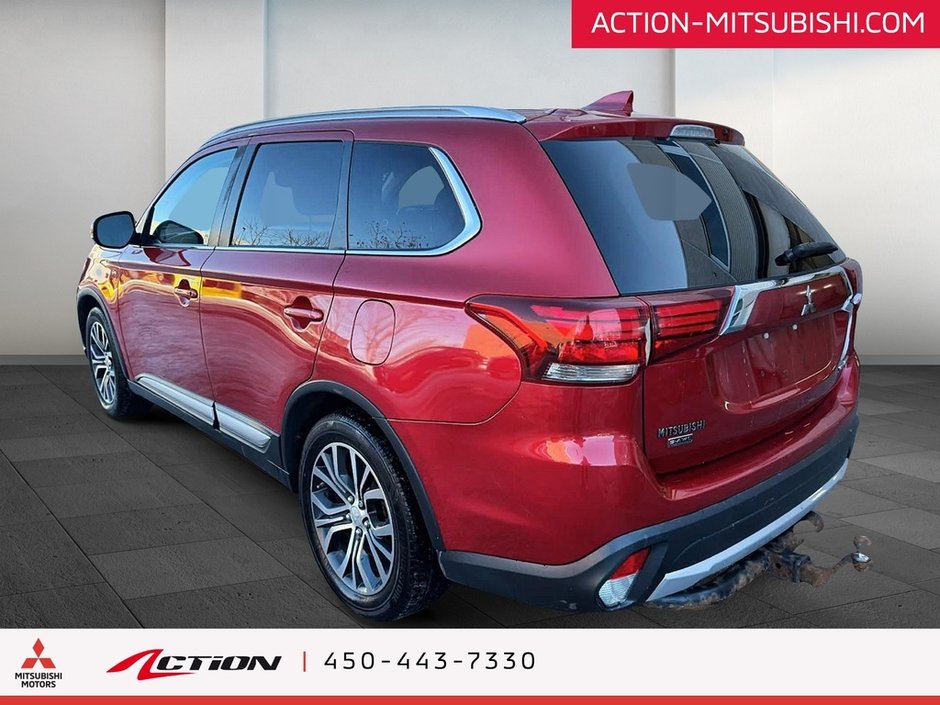 Mitsubishi Outlander GT AWD Toit Ouvrant Cuir Mags 18Po Caméra de Recul 2017-2