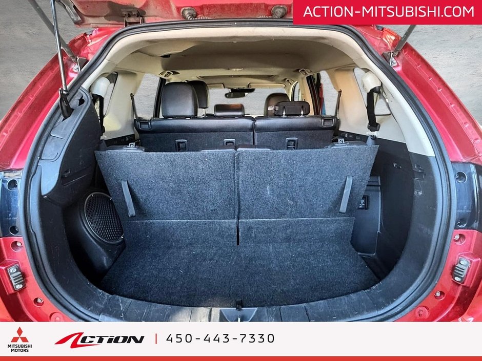 Mitsubishi Outlander GT AWD Toit Ouvrant Cuir Mags 18Po Caméra de Recul 2017-12