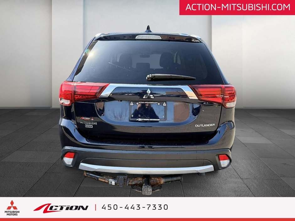 2018 Mitsubishi Outlander SE-3